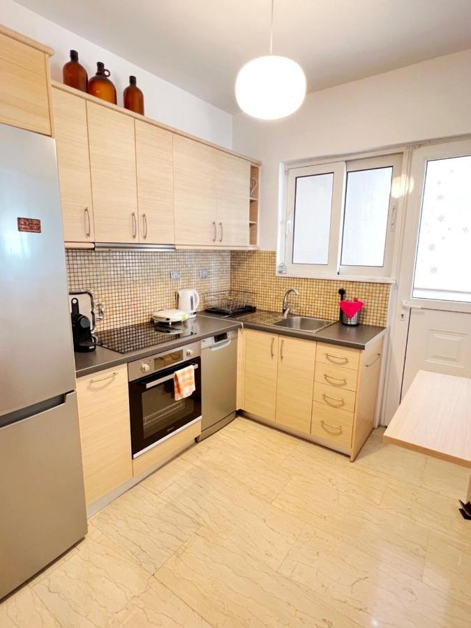 Peaceful Apartment By Flisvos Marina By Athenian Homes ภายนอก รูปภาพ