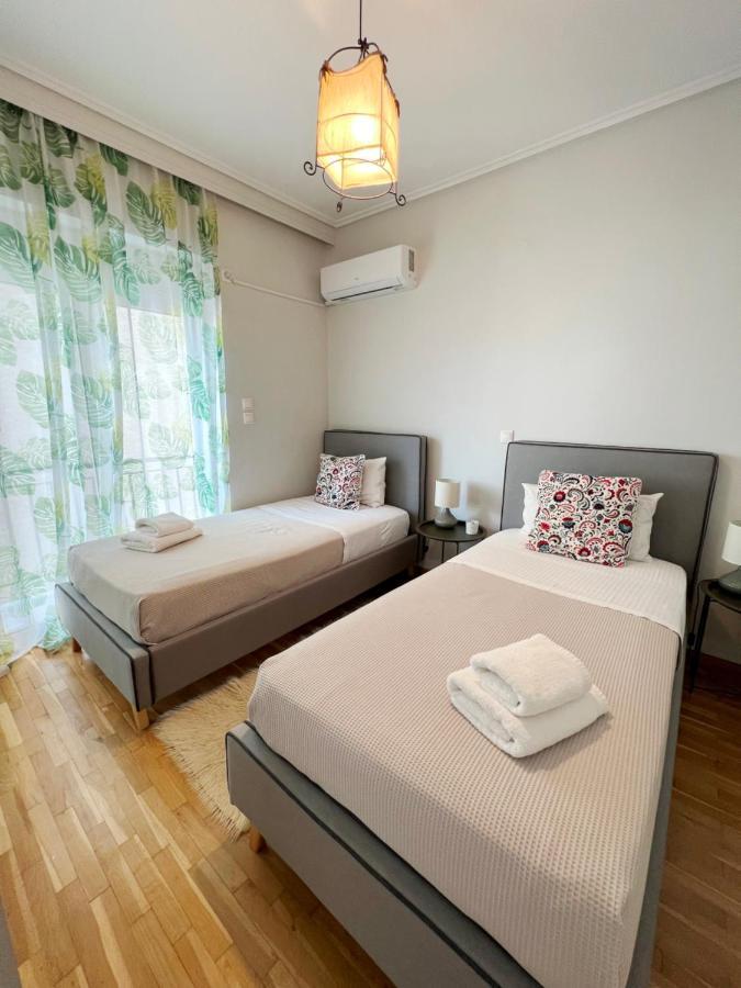 Peaceful Apartment By Flisvos Marina By Athenian Homes ภายนอก รูปภาพ