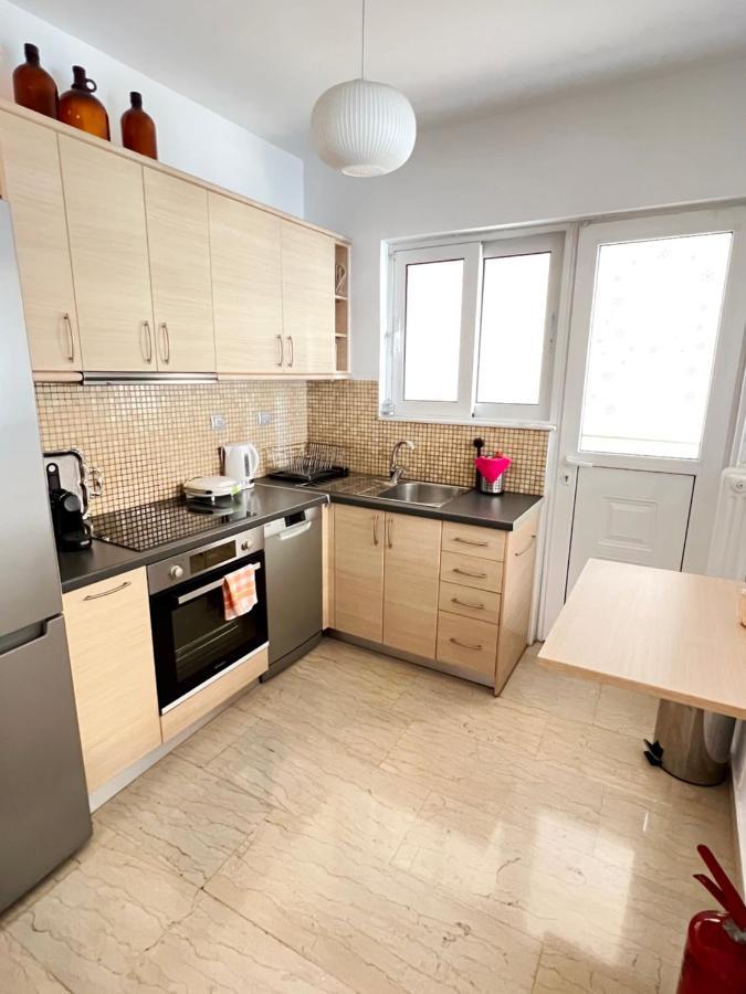 Peaceful Apartment By Flisvos Marina By Athenian Homes ภายนอก รูปภาพ
